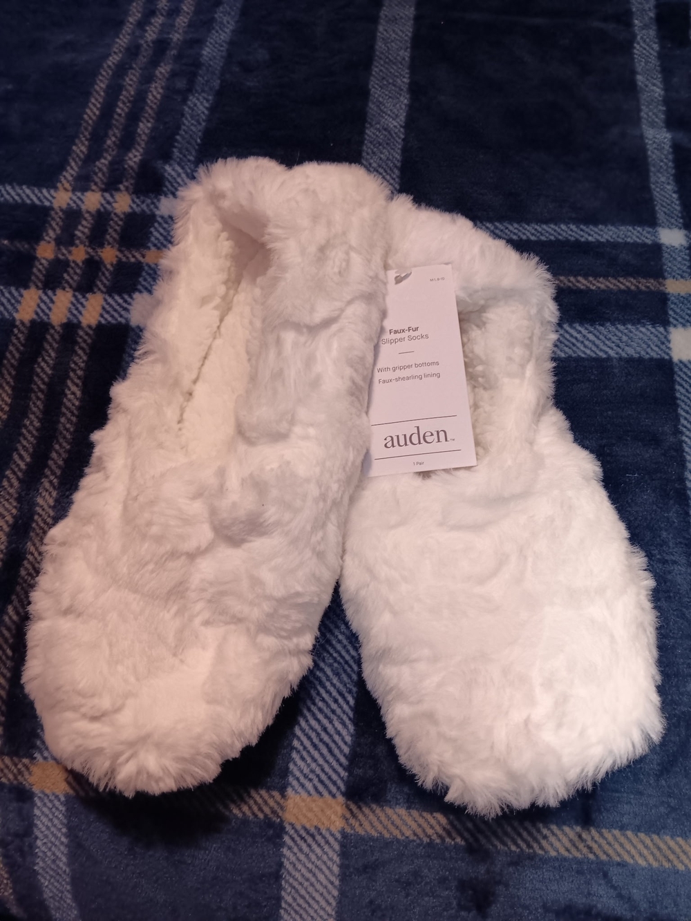 Auden Women's White Faux-Fur Cozy Slipper Socks